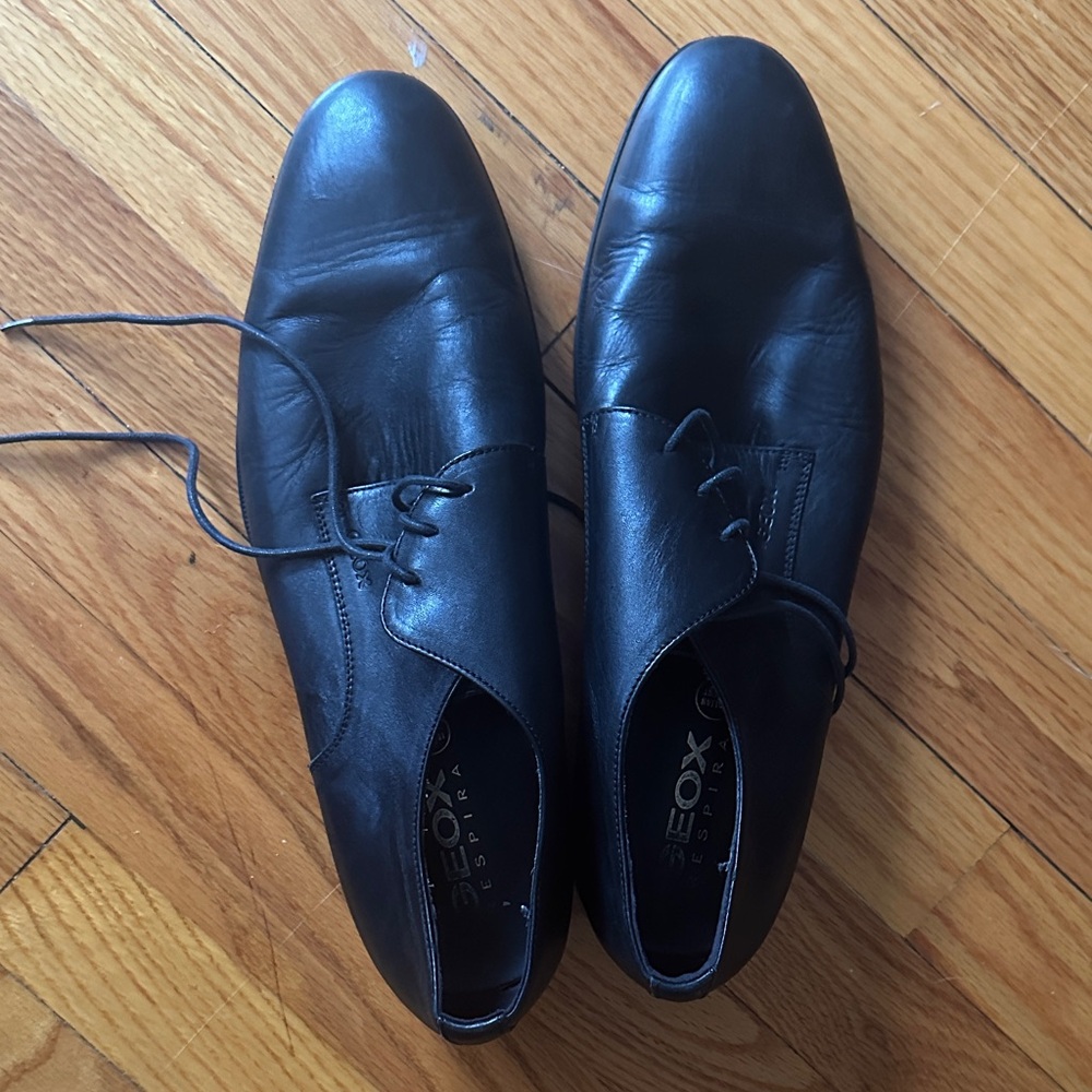 Geox Classic Black Leather Derbys